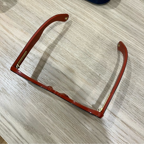 Lucy Folk Wingspan sunglasses Navy and red - Picture 5 of 9